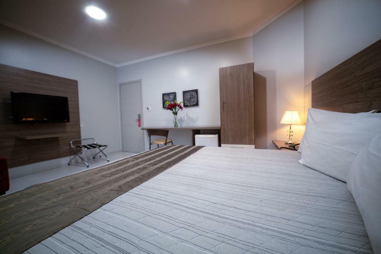 Hotel Porto Madeira Pôrto Velho Kültér fotó