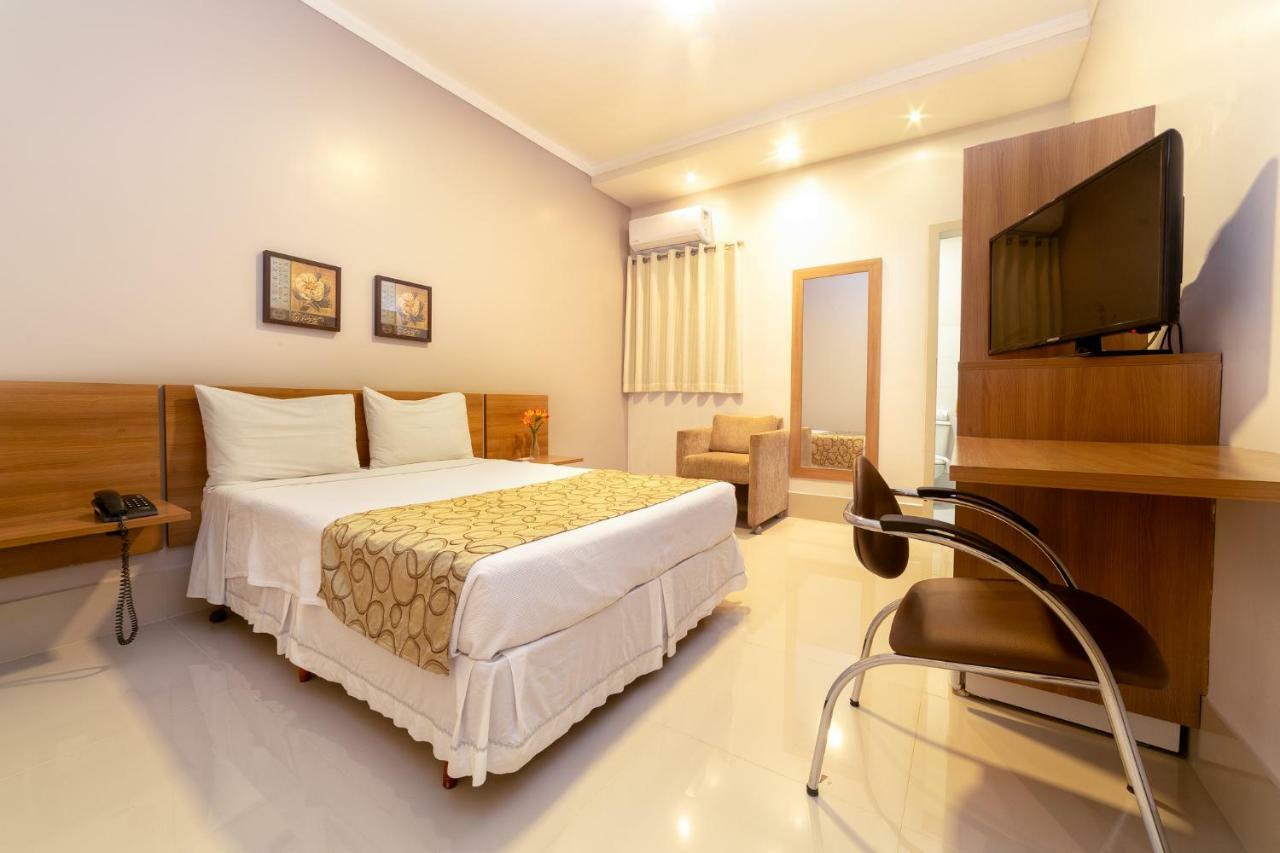 Hotel Porto Madeira Pôrto Velho Kültér fotó